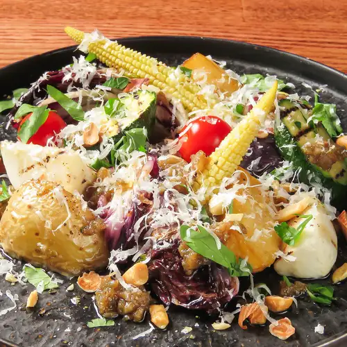 季節の野菜のグリル　アンチョビソース