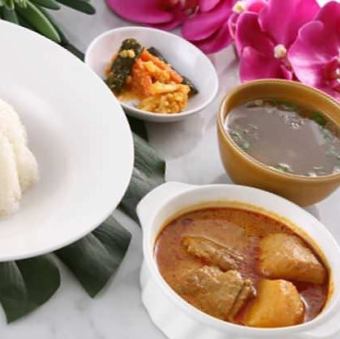 シンガポールチキンカレー飯