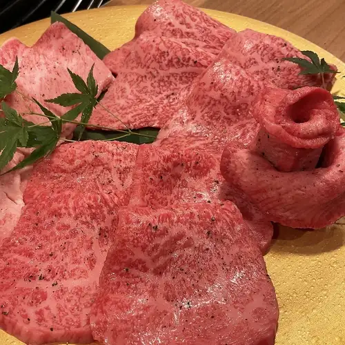 名物和盛り赤身3種
