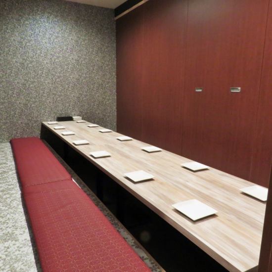 Fully equipped with private rooms! It can be used for various occasions such as girls' night out and company banquets.