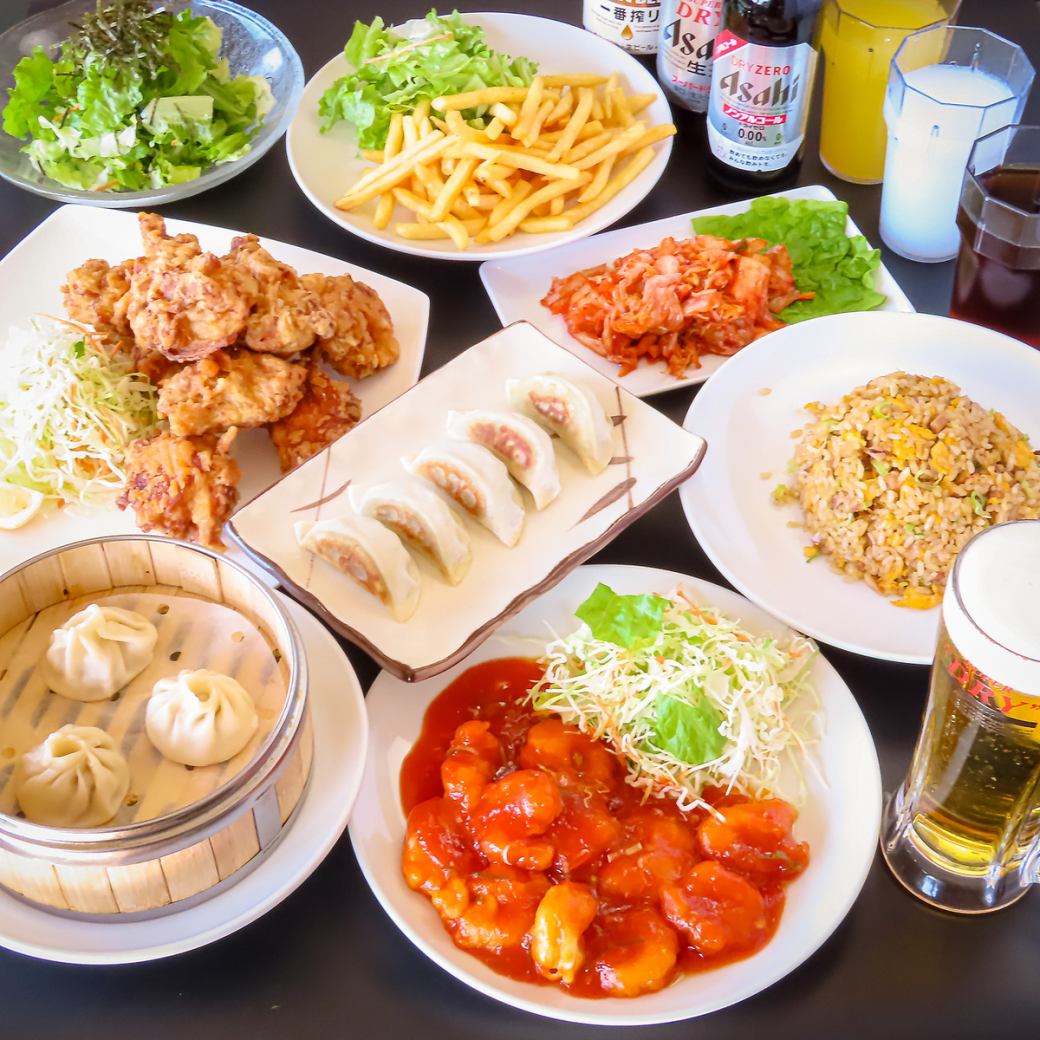 手作り餃子と中華料理の多彩なメニューを食べ飲み放題で満喫できるお店☆