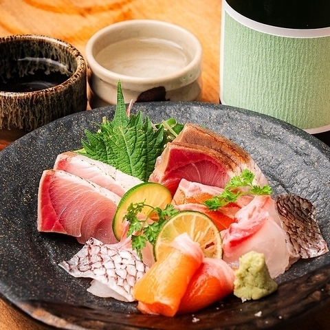 新鮮な鮮魚や地元の野菜を使用しております☆