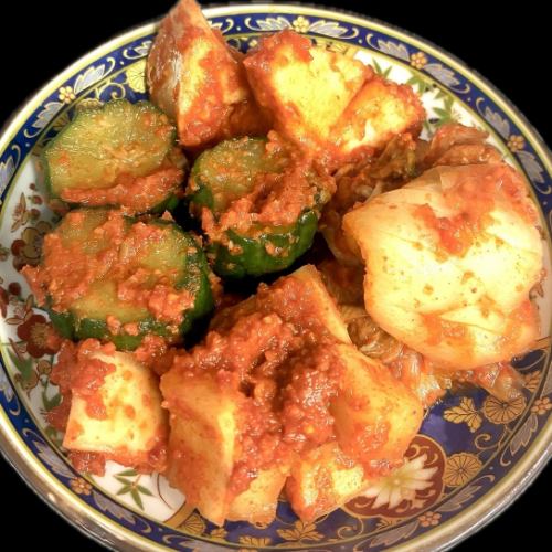 キムチ盛り合わせ