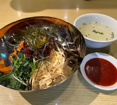 ユッケビビンバ