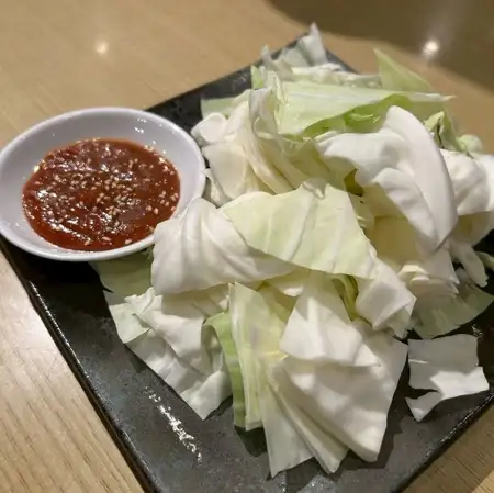 ぶつ切りキャベツ