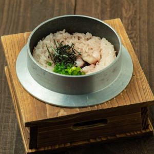 Burdock-flavored beef tendon rice