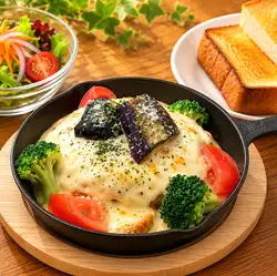 チーズフォンデュバーグセット 厚切りトースト×ミニサラダ付き