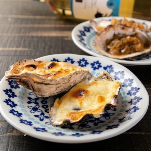 Oyster gratin with shell