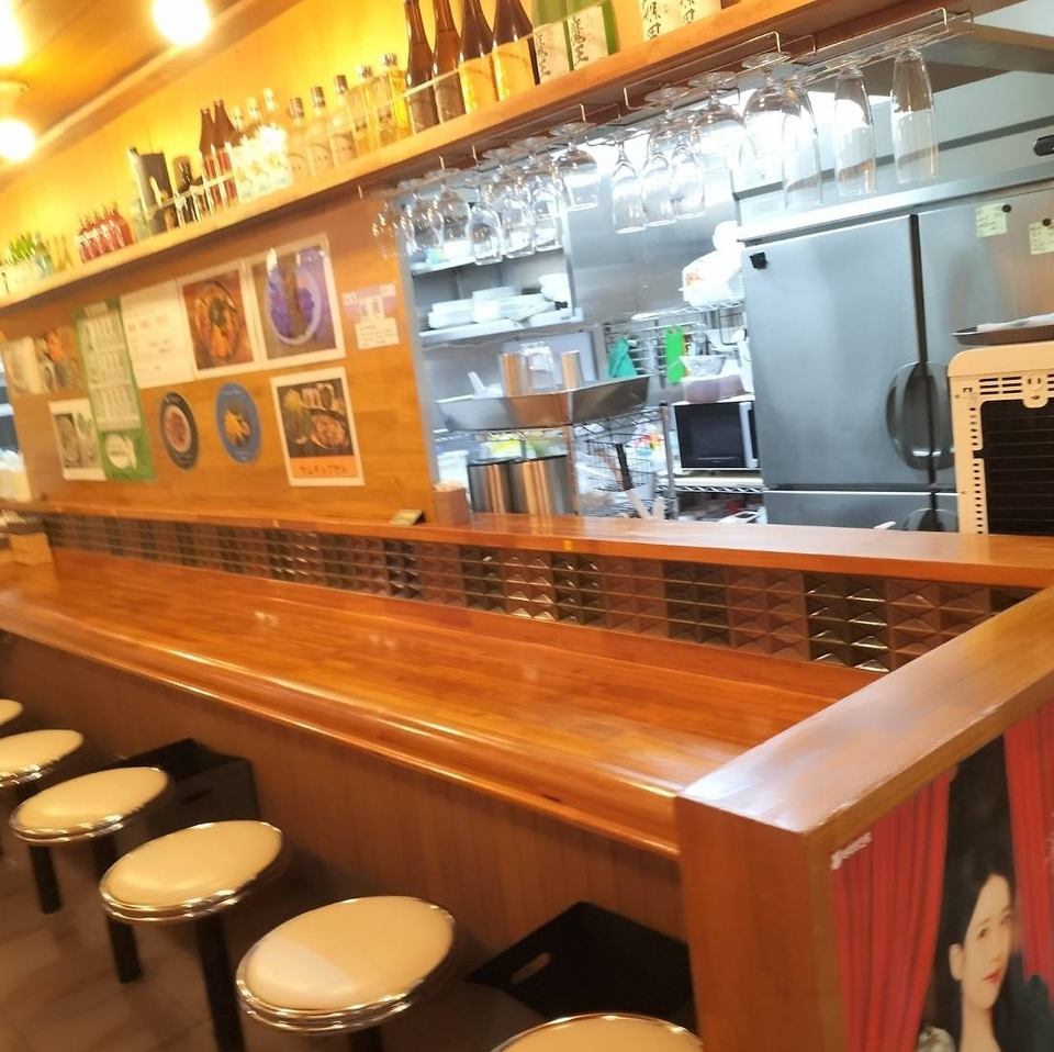 隠れ家的空間で大人の贅沢時間を