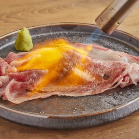 とろける美味しさ。大判肉寿司