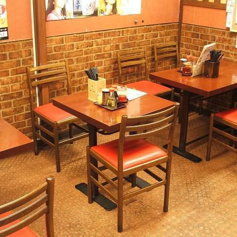 週一至週四提供無限量暢吃無限量暢飲套餐優惠！