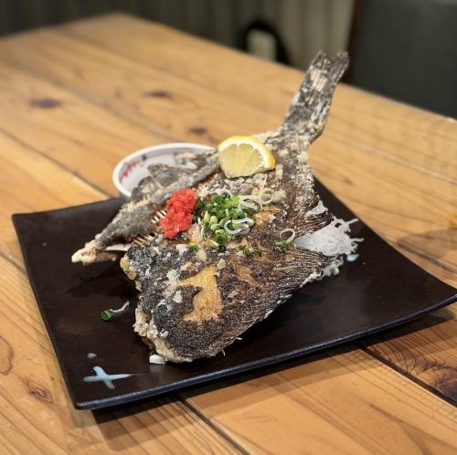 まるごとカレイの唐揚げ
