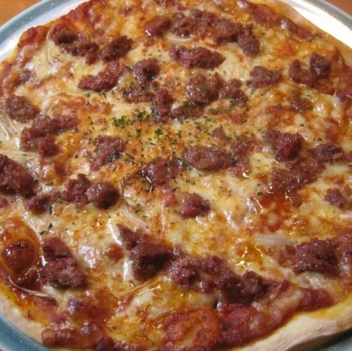 コンビーフのピザ