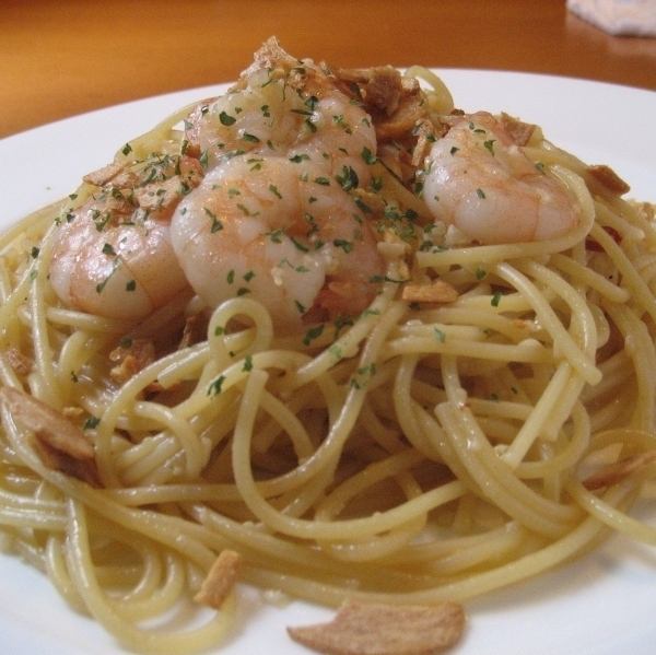 スパゲッティ 小海老のぺぺロンチーノ