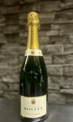 スパークリングワインもご用意しています。