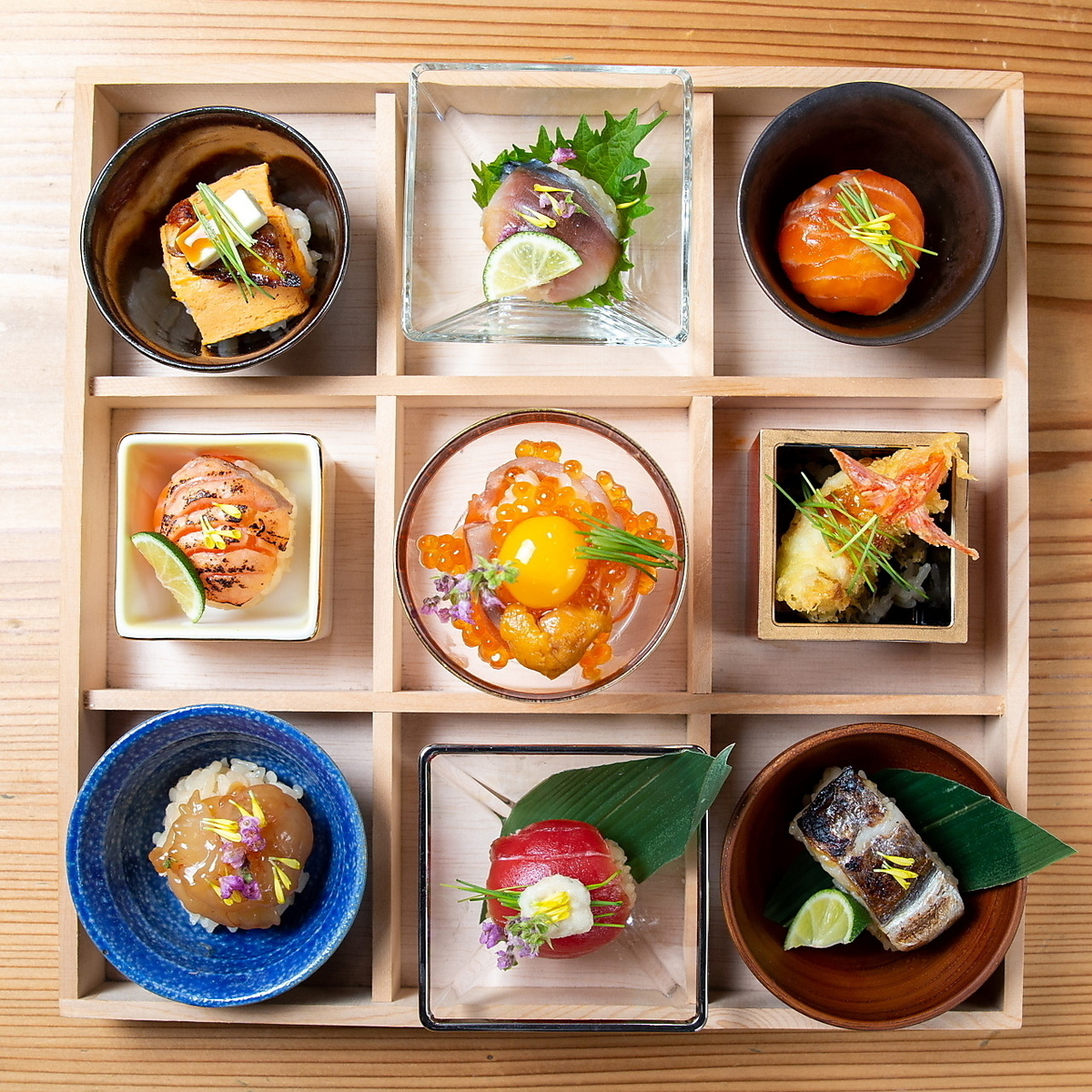 ランチ限定○9種の手毬-寿司の海鮮宝石箱-1980円 | 鮨 まつ井 大阪梅田店