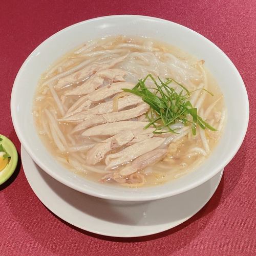 あっさり　鶏肉フォー　