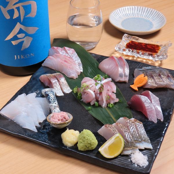 定置網漁で獲れた、熱海の網代漁港から直送された新鮮な魚介類をお楽しみいただけます。