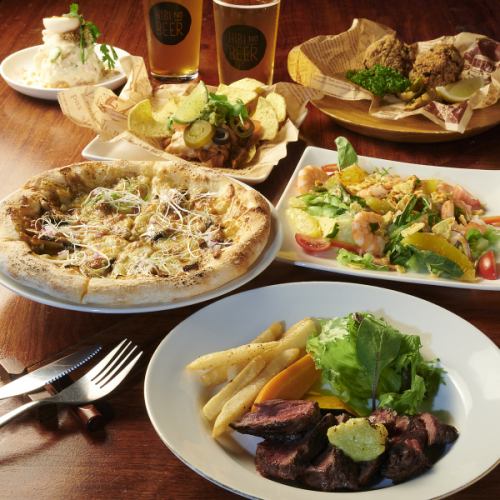 【コスパ抜群! 他にない!】クラフトビール定番全種を含むお酒と名物料理が楽しめる飲み放題付コース♪