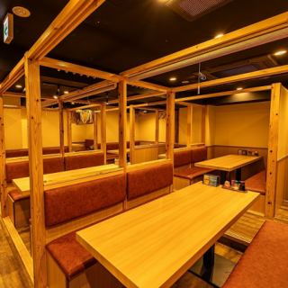 我們擁有多間適合舉辦宴會的包廂!我們將根據您接待的人數為您提供完全私人的房間。