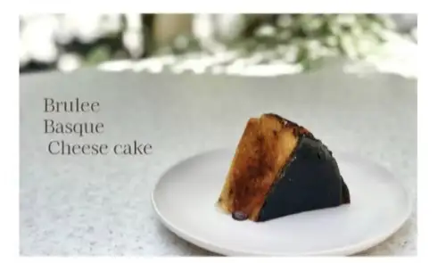 ブリュレバスクチーズケーキ