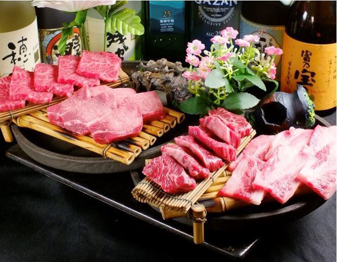 "도쿄 중앙 도매 장 시바 우라"엄선 된 양질의 고기.
