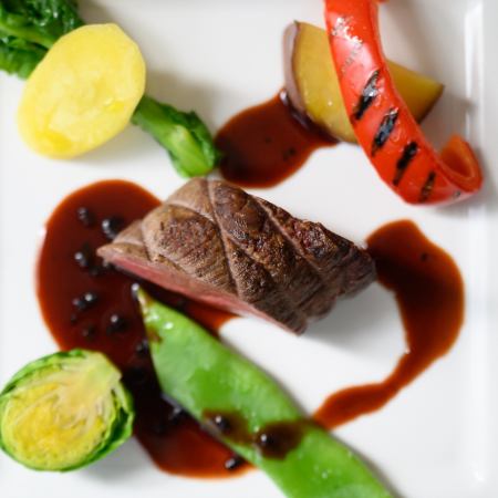 【6/1～8/31ランチ】「セゾン」国産牛フィレのグリエとオードブル、スープ、デザートなど全7品