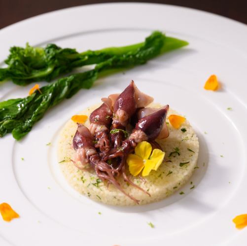 [Lunch from March 4th to May 31st] "Saison" - 7 dishes including steamed seasonal fish, hors d'oeuvres, soup, and dessert