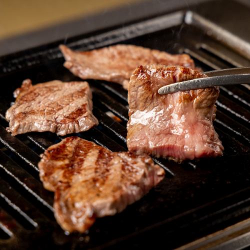 A5级日本黑毛牛肉，精选自母牛