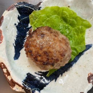 手作りハンバーグ