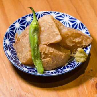 お出汁で炊いた大根の唐揚げ