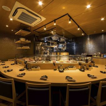 【Bright counter】Solo diners are also welcome♪