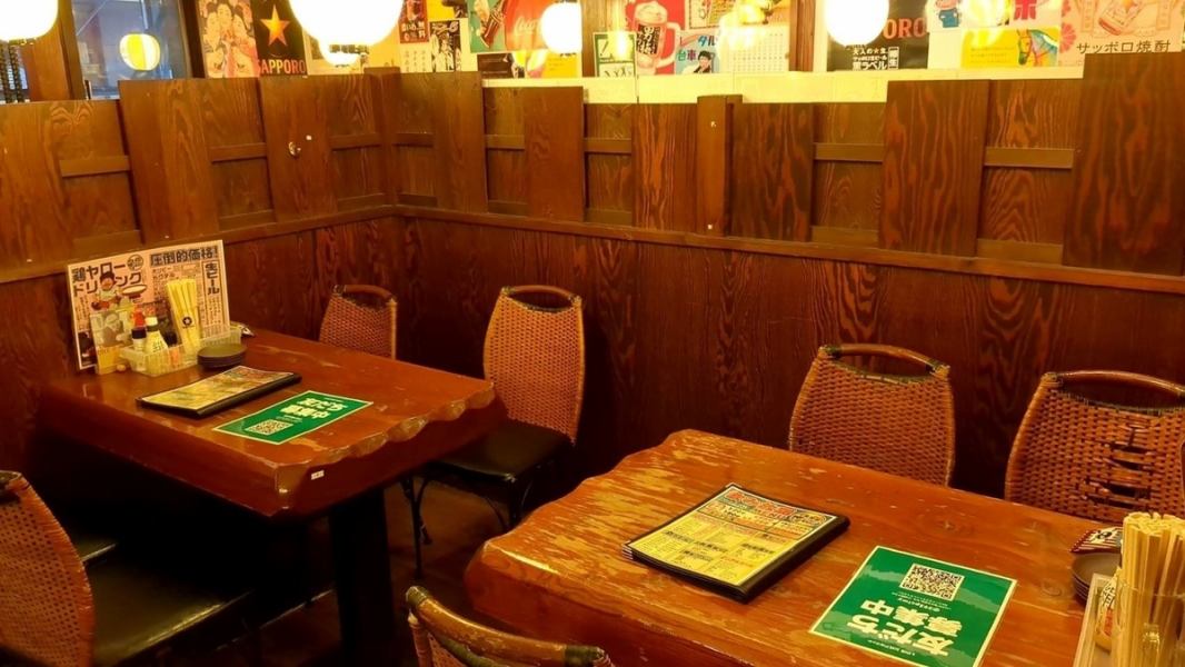 The movable table seats can be used for banquets with a large number of people♪The izakaya where you can enjoy chatting with table seats is Tori Yarrow! Not only can you enjoy a drink with a small number of people, but we are also waiting for large parties such as students, clubs, and company banquets. Tori!!#Deep free