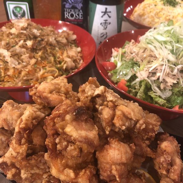 A la carte all-you-can-drink / 50 yen Wada-chan's fried chicken that goes well with a highball is available!!