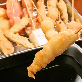 仕事帰りに!【さく飲みセット】串盛り9種・枝豆 全3品 2200円(税込) ※1ドリンク付