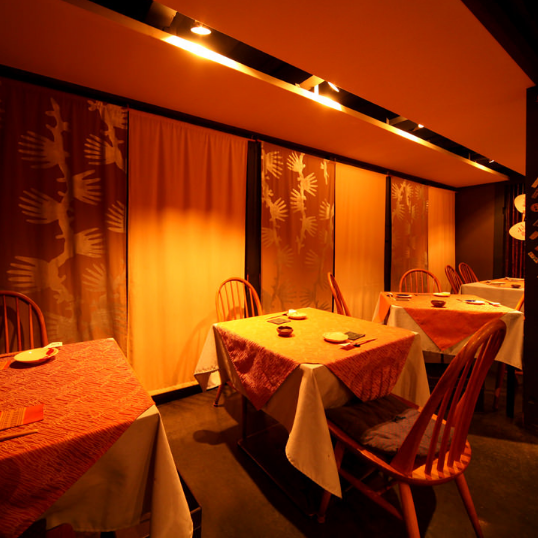 [Various banquets are available!] Private rooms are available for 8 people ~ OK !!! 2 people table x 6 tables on the 1st floor table seats! A space full of lustrous atmosphere.Enjoy food and sake at the spacious table seats.By all means for small banquets.