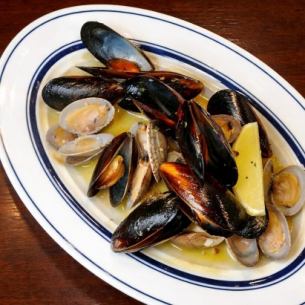 Clams and mussels steamed in white wine
