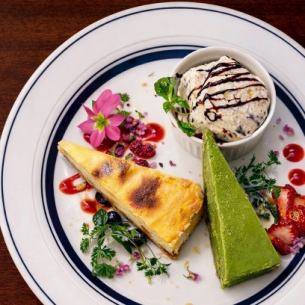 Assortment of 3 desserts