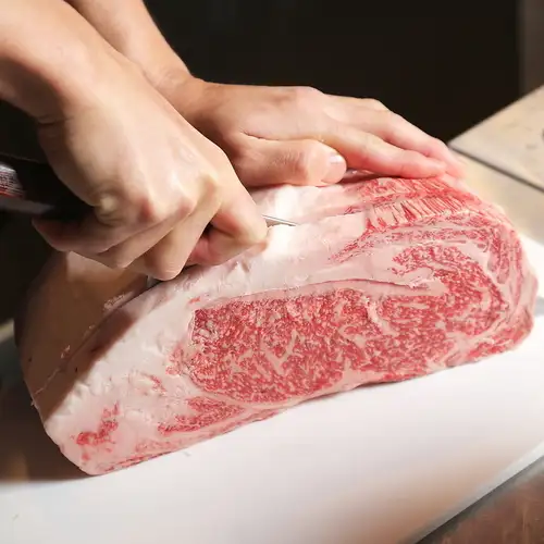こだわりぬいた広島牛A4等級をご堪能下さい。