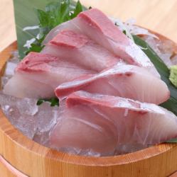 [Classic] Amberjack sashimi