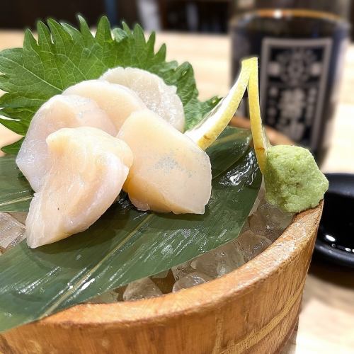 ホタテ貝柱炙り造り