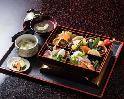 [Lunch time only!] Kaiseki lunch 2500 yen including tax (reservation required)