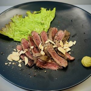 闘牛ハラミステーキ