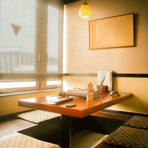落ち着いた雰囲気の店内でゆったりとお食事をお楽しみ下さい