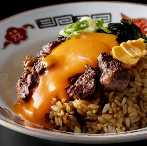 〆はこれ！伝統の肉飯