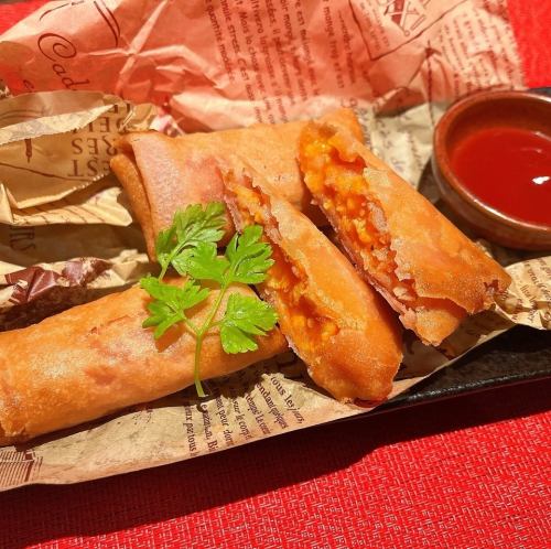 完熟トマトソースの春巻