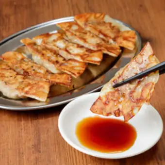 2H飲み放題付き!肉汁餃子&唐揚げが食べ放題!【酔いどれ屋餃子コース】3500円(税込)