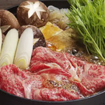 ☆生ビール付き3時間飲み放題☆【特選!コース】国産牛のすき焼き他8品◆