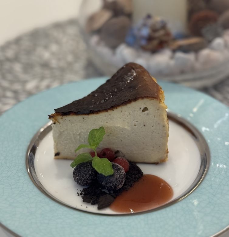チャイバスクチーズケーキ