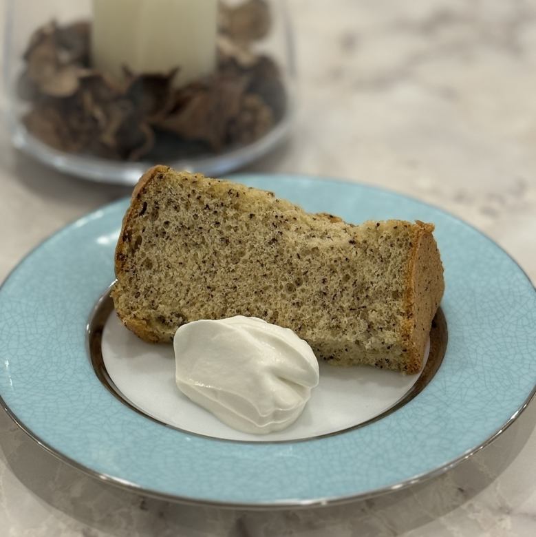 紅茶のシフォンケーキ